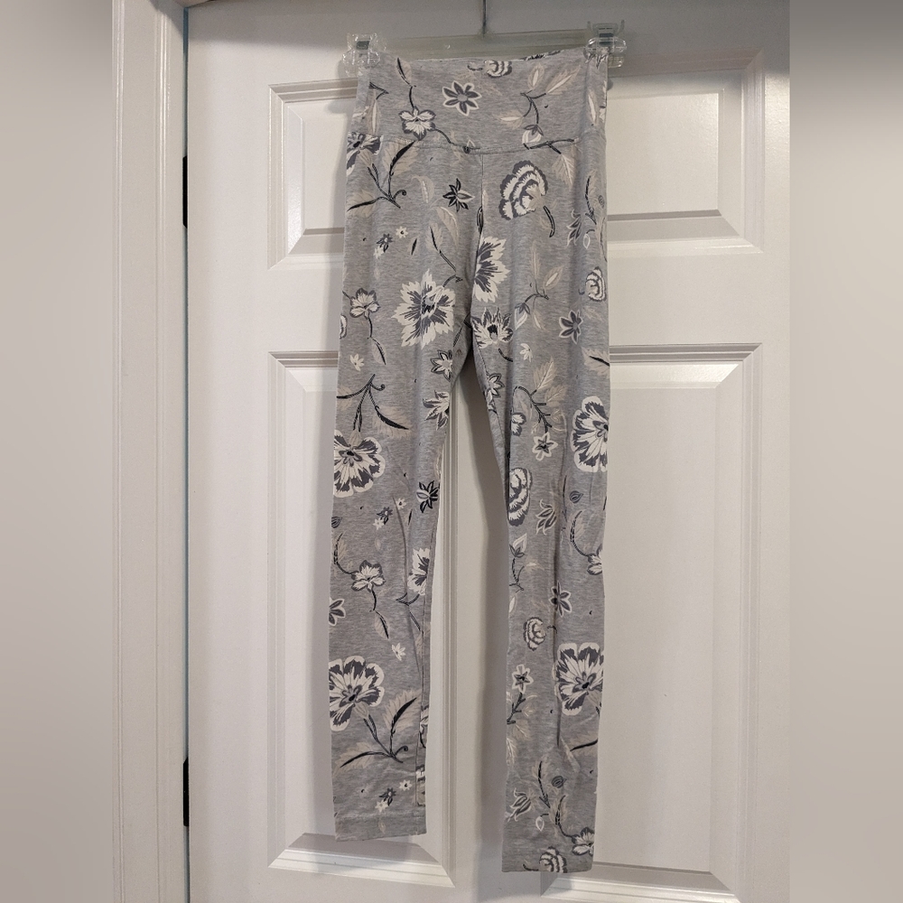 Old Navy Gray Floral Leggings - Size XS